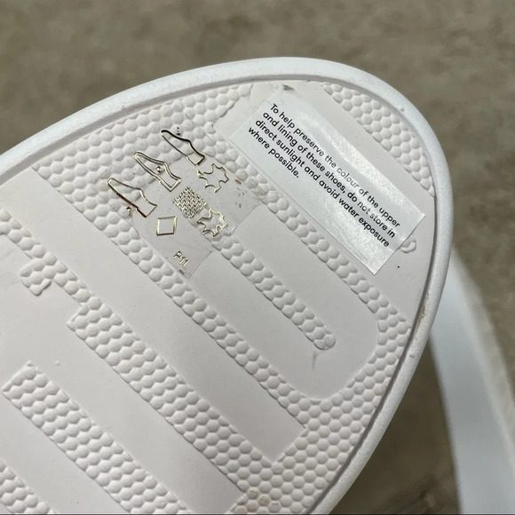 NWT FitFlop Womens SUMI Suede Ankle Boot Shoes US 5 - Picture 10 of 13